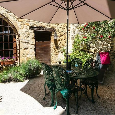 Au Coeur De Beynac, Une Maison De Caractere Avec Jardin Terrasse Εξωτερικό φωτογραφία